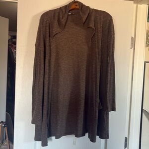 American Eagle cardigan